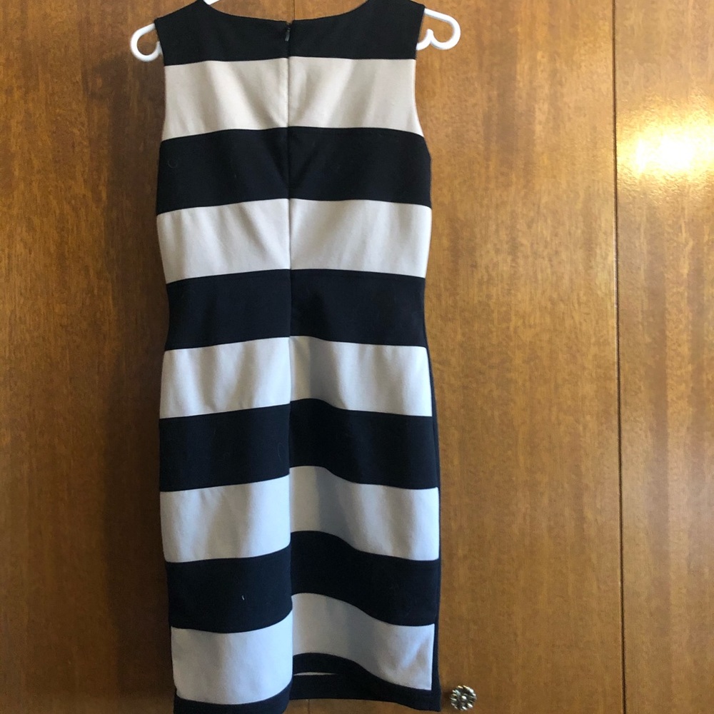 Calvin Klein striped dress - Picture 3 of 5